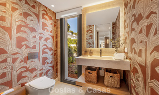 Spectaculaire luxevilla te koop in een felbegeerde urbanisatie in Nueva Andalucia, Marbella 781312 