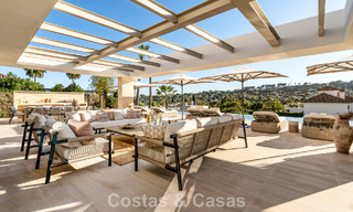 Spectaculaire luxevilla te koop in een felbegeerde urbanisatie in Nueva Andalucia, Marbella 781339 