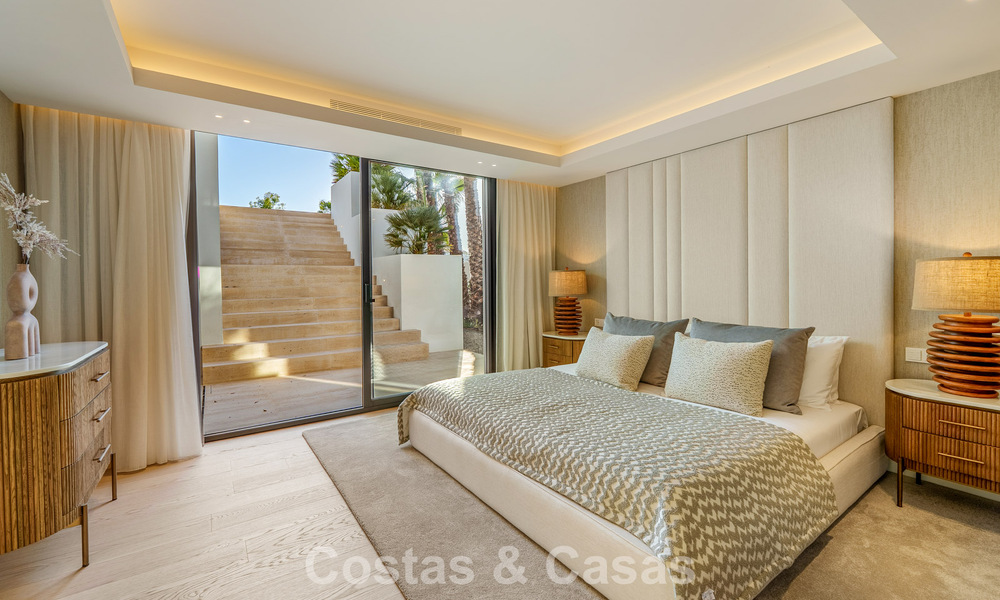 Spectaculaire luxevilla te koop in een felbegeerde urbanisatie in Nueva Andalucia, Marbella 781342