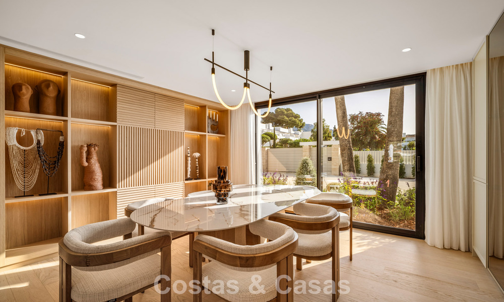 Spectaculaire luxevilla te koop in een felbegeerde urbanisatie in Nueva Andalucia, Marbella 781348
