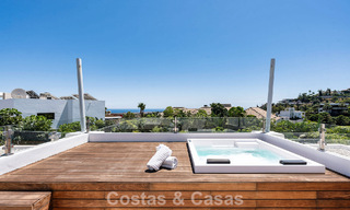 Modernistische familievilla te koop, in een geprefereerde gemeenschap in La Quinta, Marbella - Benahavis 781418 