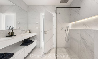 Modernistische familievilla te koop, in een geprefereerde gemeenschap in La Quinta, Marbella - Benahavis 781429 