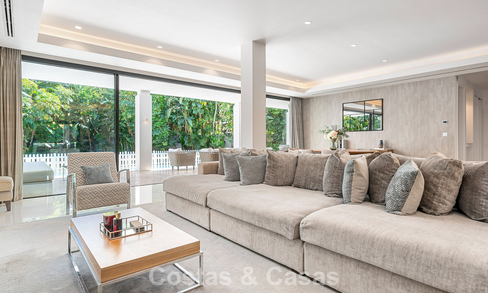 Modernistische familievilla te koop, in een geprefereerde gemeenschap in La Quinta, Marbella - Benahavis 781453