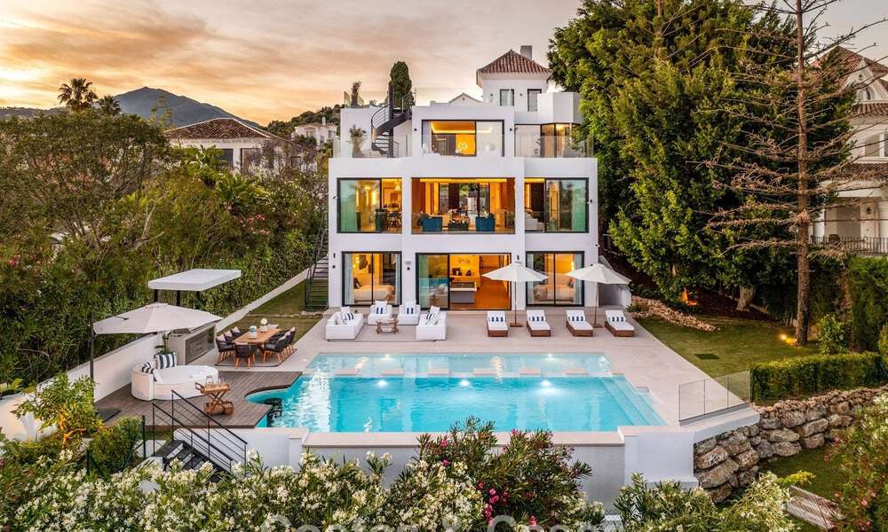 Instapklare, geavanceerde luxevilla te koop eerstelijnsgolf in Nueva Andalucia’s golfvallei, Marbella 781645