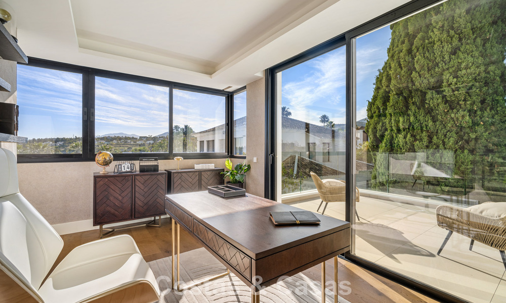 Instapklare, geavanceerde luxevilla te koop eerstelijnsgolf in Nueva Andalucia’s golfvallei, Marbella 781652