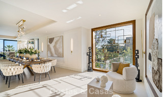 Instapklare, geavanceerde luxevilla te koop eerstelijnsgolf in Nueva Andalucia’s golfvallei, Marbella 781667 