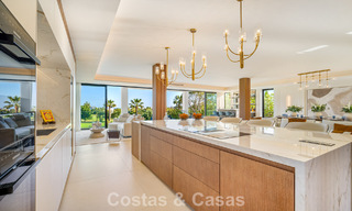 Instapklare, geavanceerde luxevilla te koop eerstelijnsgolf in Nueva Andalucia’s golfvallei, Marbella 781668 