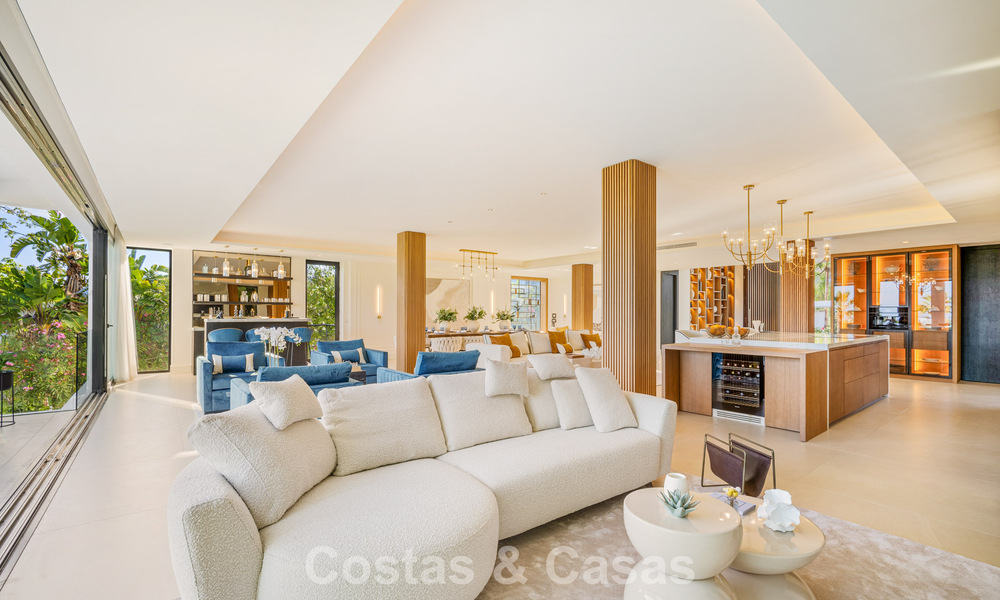 Instapklare, geavanceerde luxevilla te koop eerstelijnsgolf in Nueva Andalucia’s golfvallei, Marbella 781677