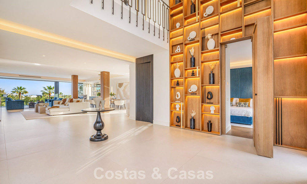 Instapklare, geavanceerde luxevilla te koop eerstelijnsgolf in Nueva Andalucia’s golfvallei, Marbella 781679