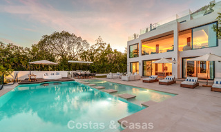 Instapklare, geavanceerde luxevilla te koop eerstelijnsgolf in Nueva Andalucia’s golfvallei, Marbella 781688 