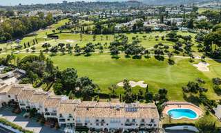 Prachtig gerenoveerd herenhuis te koop eerstelijns Aloha Golf in Nueva Andalucia, Marbella 781716 