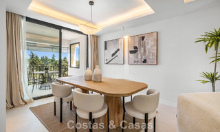 Prachtig gerenoveerd herenhuis te koop eerstelijns Aloha Golf in Nueva Andalucia, Marbella 781727 