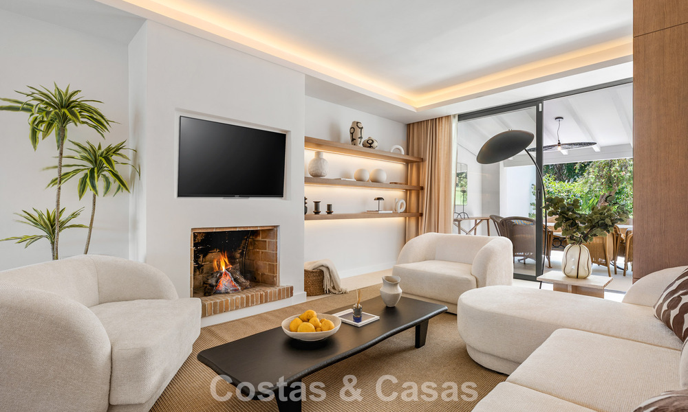 Prachtig gerenoveerd herenhuis te koop eerstelijns Aloha Golf in Nueva Andalucia, Marbella 781728