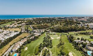Prachtig gerenoveerd herenhuis te koop eerstelijns Aloha Golf in Nueva Andalucia, Marbella 781752 