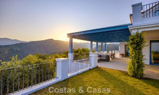 Prachtig Mediterraan landhuis met adembenemend zeezicht te koop in Benahavis - Marbella 781820 