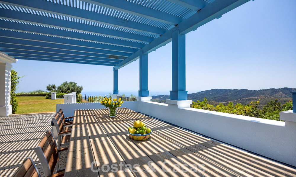 Prachtig Mediterraan landhuis met adembenemend zeezicht te koop in Benahavis - Marbella 781831