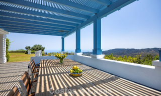 Prachtig Mediterraan landhuis met adembenemend zeezicht te koop in Benahavis - Marbella 781831 