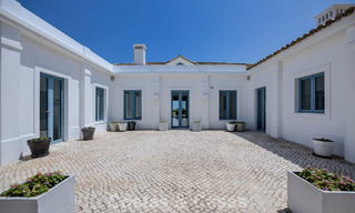 Prachtig Mediterraan landhuis met adembenemend zeezicht te koop in Benahavis - Marbella 781838 