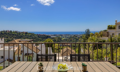 Instapklaar, ruim 3-slaapkamer appartement te koop met golf- en zeezicht in Benahavis - Marbella 781912