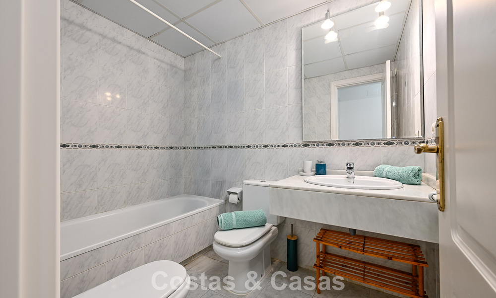 Ruim 3-slaapkamer appartement te koop, op wandelafstand van het strand en van het centrum van San Pedro, Marbella 781941