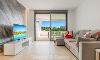 Instapklaar, contemporain appartement te koop op de New Golden Mile tussen Marbella en Estepona 781966 