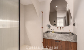 Instapklaar duplex penthouse, modern gerenoveerd, met formidabel zeezicht te koop in Marbella - Benahavis 782411 