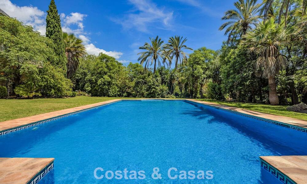 Unieke, grootse, statige residentie te koop in het hart van Marbella’s prestigieuze Golden Mile 782425