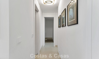 Instapklaar appartement met berg- en zeezicht te koop in een vooruitstrevend lifestyle-complex in Fuengirola, Costa del Sol 782092 