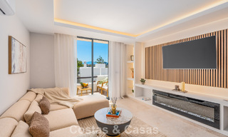 Instapklaar duplex penthouse te koop in een gated complex in Rio Verde - Nueva Andalucia, Marbella 782222 