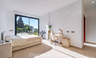 Instapklare, moderne luxevilla met panoramisch zeezicht te koop in een rustige woonwijk in Benalmadena, Costa del Sol 782338 