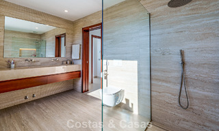 Instapklare, moderne luxevilla met panoramisch zeezicht te koop in een rustige woonwijk in Benalmadena, Costa del Sol 782350 