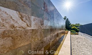 Instapklare, moderne luxevilla met panoramisch zeezicht te koop in een rustige woonwijk in Benalmadena, Costa del Sol 782353 