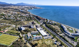 Nieuwe, hedendaagse appartementen met prachtig zeezicht te koop nabij Estepona centrum 783349 