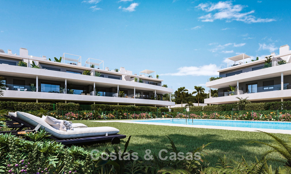 Nieuwe, hedendaagse appartementen met prachtig zeezicht te koop nabij Estepona centrum 783356