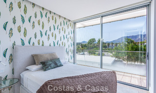 Modern 4-slaapkamer appartement te koop aan het strand met zeezicht in Estepona, Costa del Sol 782688 