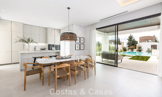 Eigentijdse villa te koop op loopafstand van het strand en voorzieningen in Marbella stad 783504 