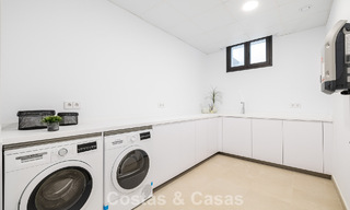 Eigentijdse villa te koop op loopafstand van het strand en voorzieningen in Marbella stad 783513 