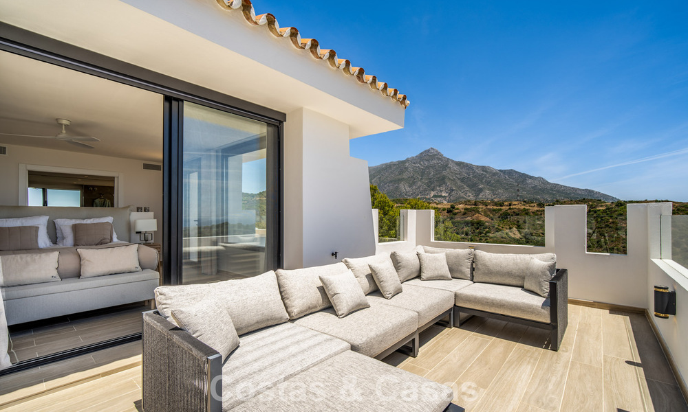 Luxueuze, hedendaagse mediterrane villa te koop in de heuvels van Nueva Andalucia, Marbella 783215