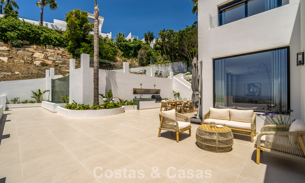 Luxueuze, hedendaagse mediterrane villa te koop in de heuvels van Nueva Andalucia, Marbella 783234