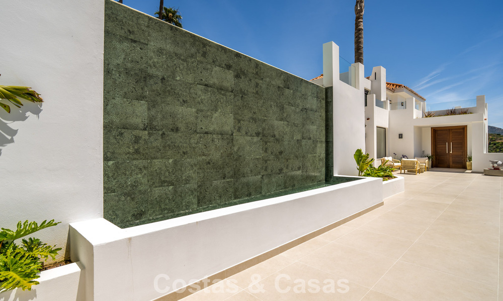 Luxueuze, hedendaagse mediterrane villa te koop in de heuvels van Nueva Andalucia, Marbella 783241