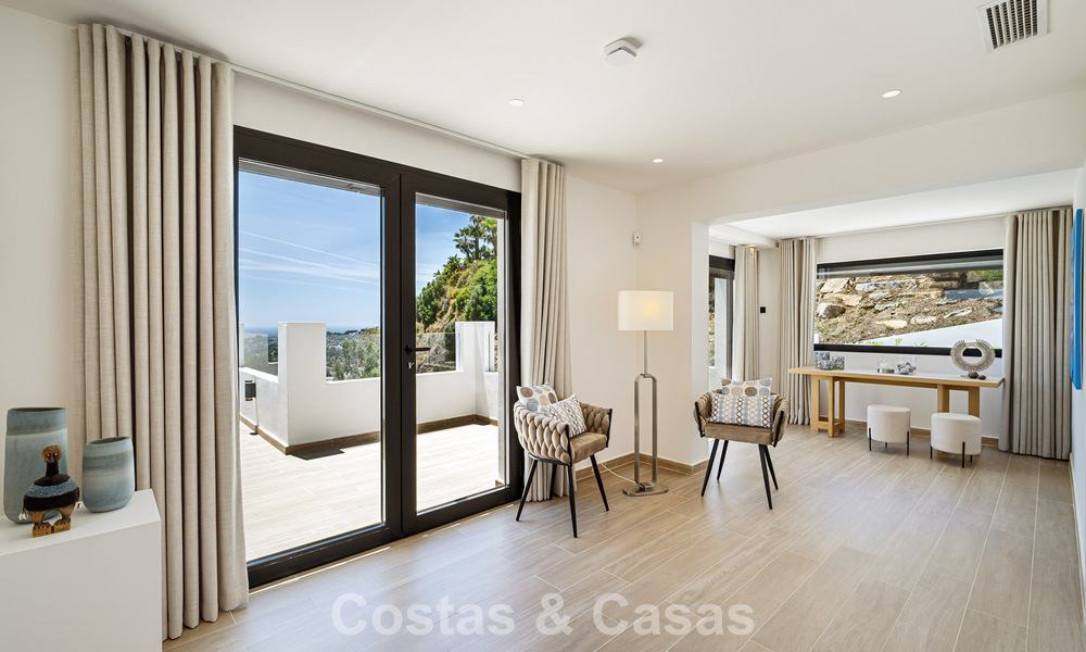 Luxueuze, hedendaagse mediterrane villa te koop in de heuvels van Nueva Andalucia, Marbella 783257