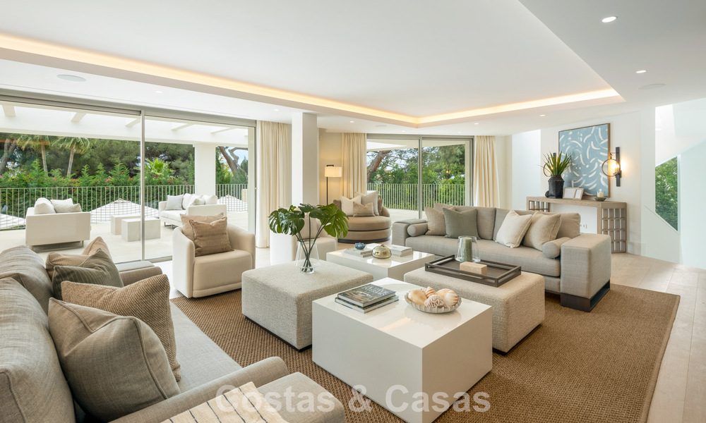 Indrukwekkende luxevilla met gras tennisbaan te koop dicht bij alle voorzieningen op de befaamde Golden Mile van Marbella 782708