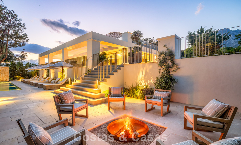 Indrukwekkende luxevilla met gras tennisbaan te koop dicht bij alle voorzieningen op de befaamde Golden Mile van Marbella 782724