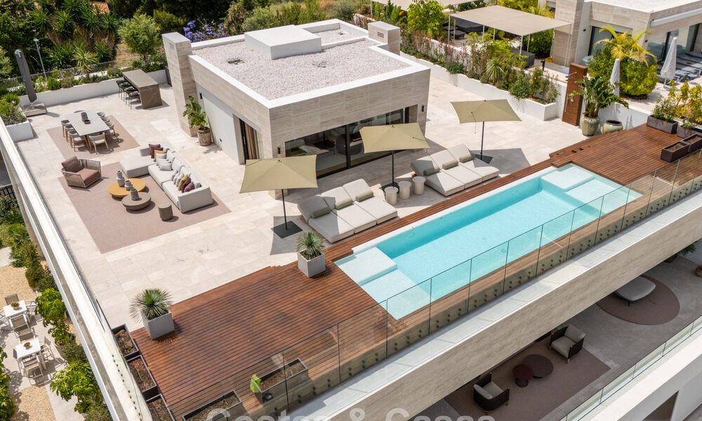 Instapklaar, high-end designwoning te koop, in een eersteklas resort-stijl complex op Marbella’s Golden Mile 782732