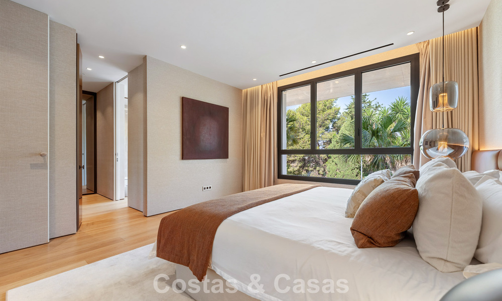 Instapklaar, high-end designwoning te koop, in een eersteklas resort-stijl complex op Marbella’s Golden Mile 782743