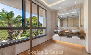 Instapklaar, high-end designwoning te koop, in een eersteklas resort-stijl complex op Marbella’s Golden Mile 782744 