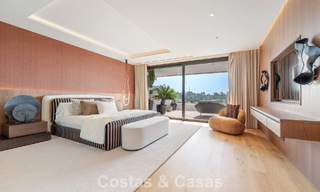 Instapklaar, high-end designwoning te koop, in een eersteklas resort-stijl complex op Marbella’s Golden Mile 782750 