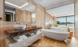 Instapklaar, high-end designwoning te koop, in een eersteklas resort-stijl complex op Marbella’s Golden Mile 782752 