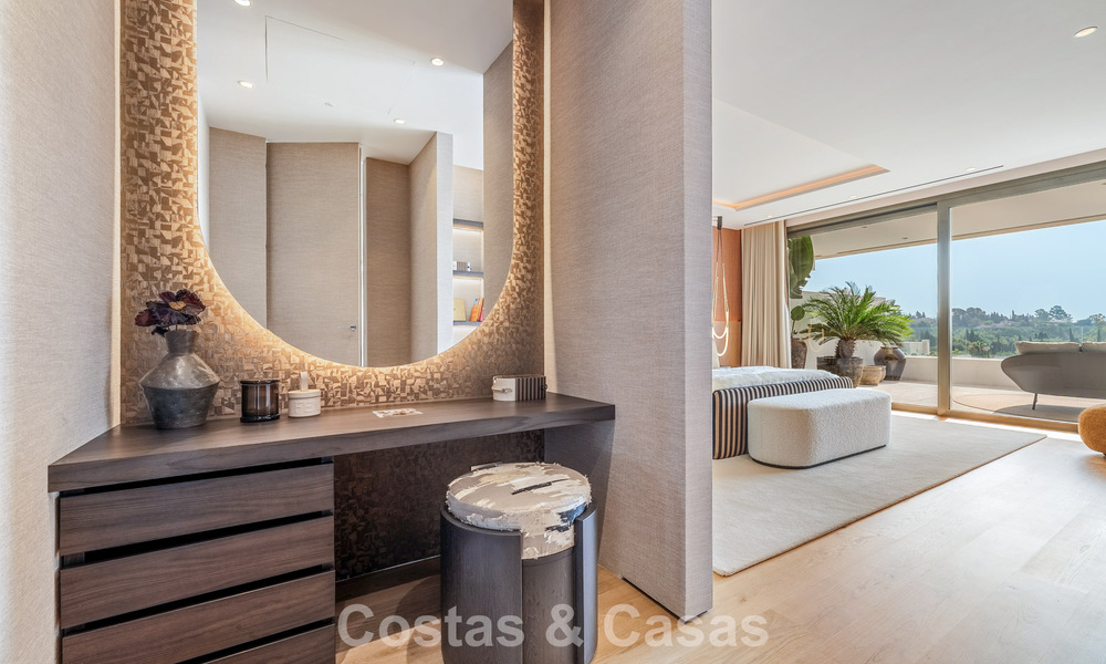 Instapklaar, high-end designwoning te koop, in een eersteklas resort-stijl complex op Marbella’s Golden Mile 782753