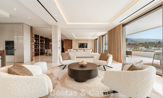 Instapklaar, high-end designwoning te koop, in een eersteklas resort-stijl complex op Marbella’s Golden Mile 782761 